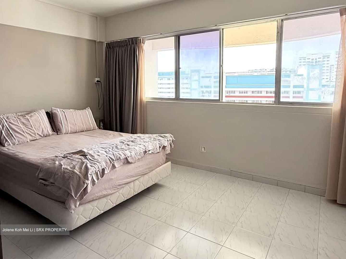 Blk 533 Hougang Avenue 6 (Hougang), HDB Executive #587259401